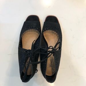 Vaneli ‘Janice’ Black Suede sandals